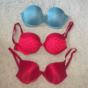 Set of unworn 32DD Victoria’s Secret Push-Up Bras